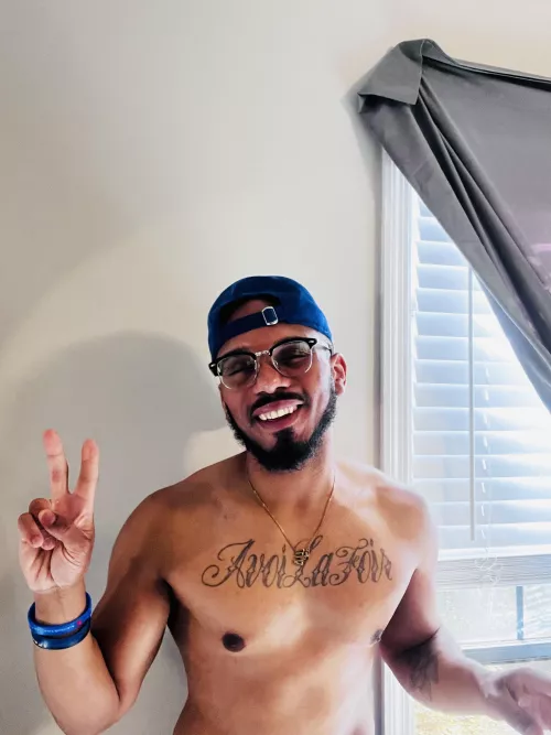 Off to the gym! by LowShape1256