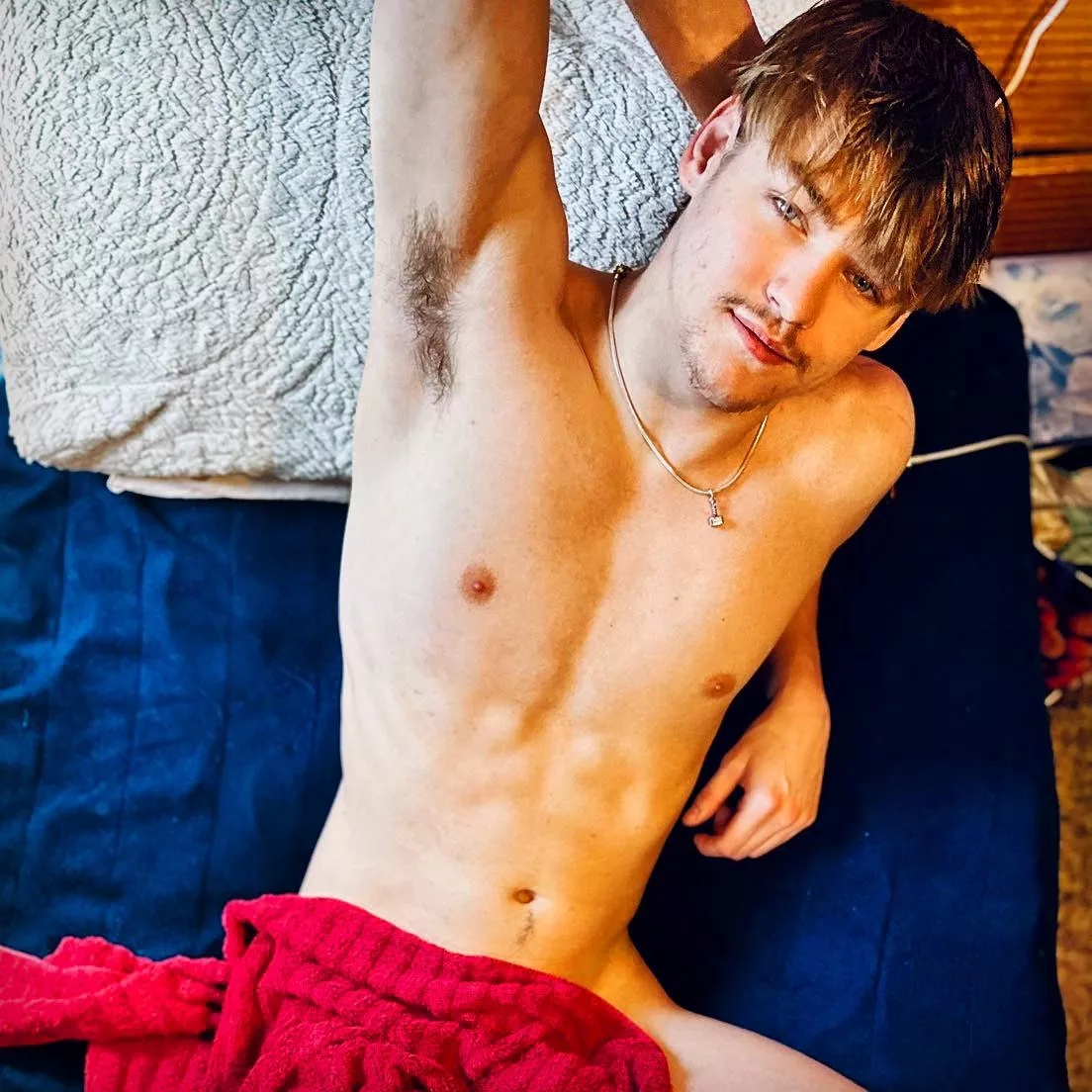 Really like this pic of me what you guys think  posted by Endymion_xxx