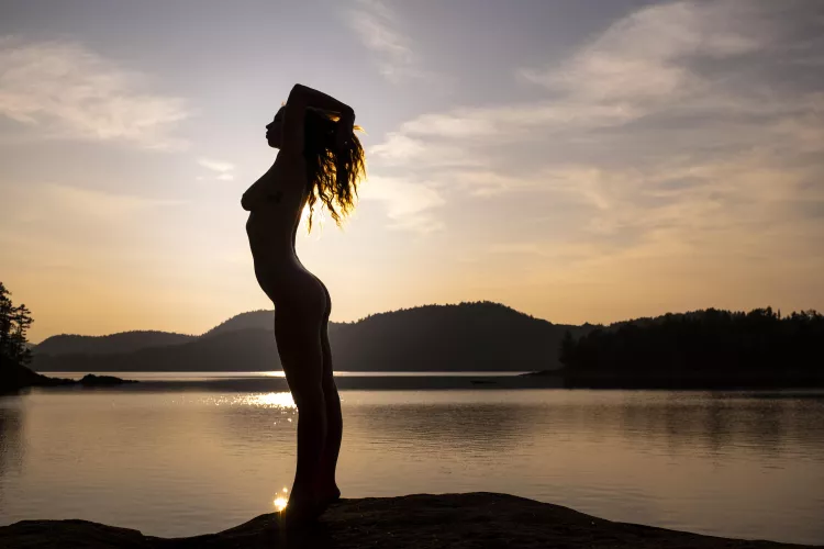 Silhouettes by modeladventurer