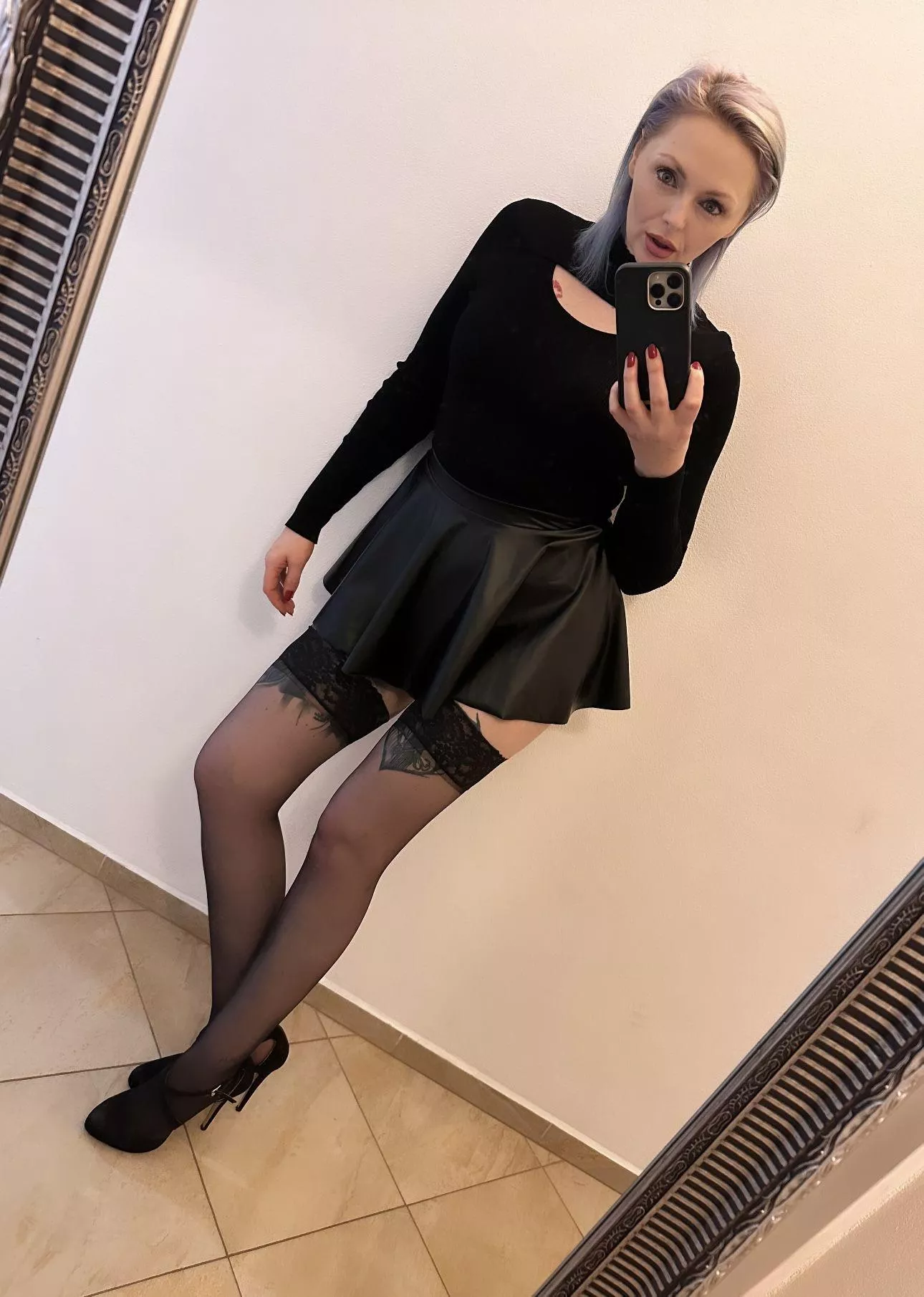 Stockings and long legs are a killer combo posted by theinkedsiren1