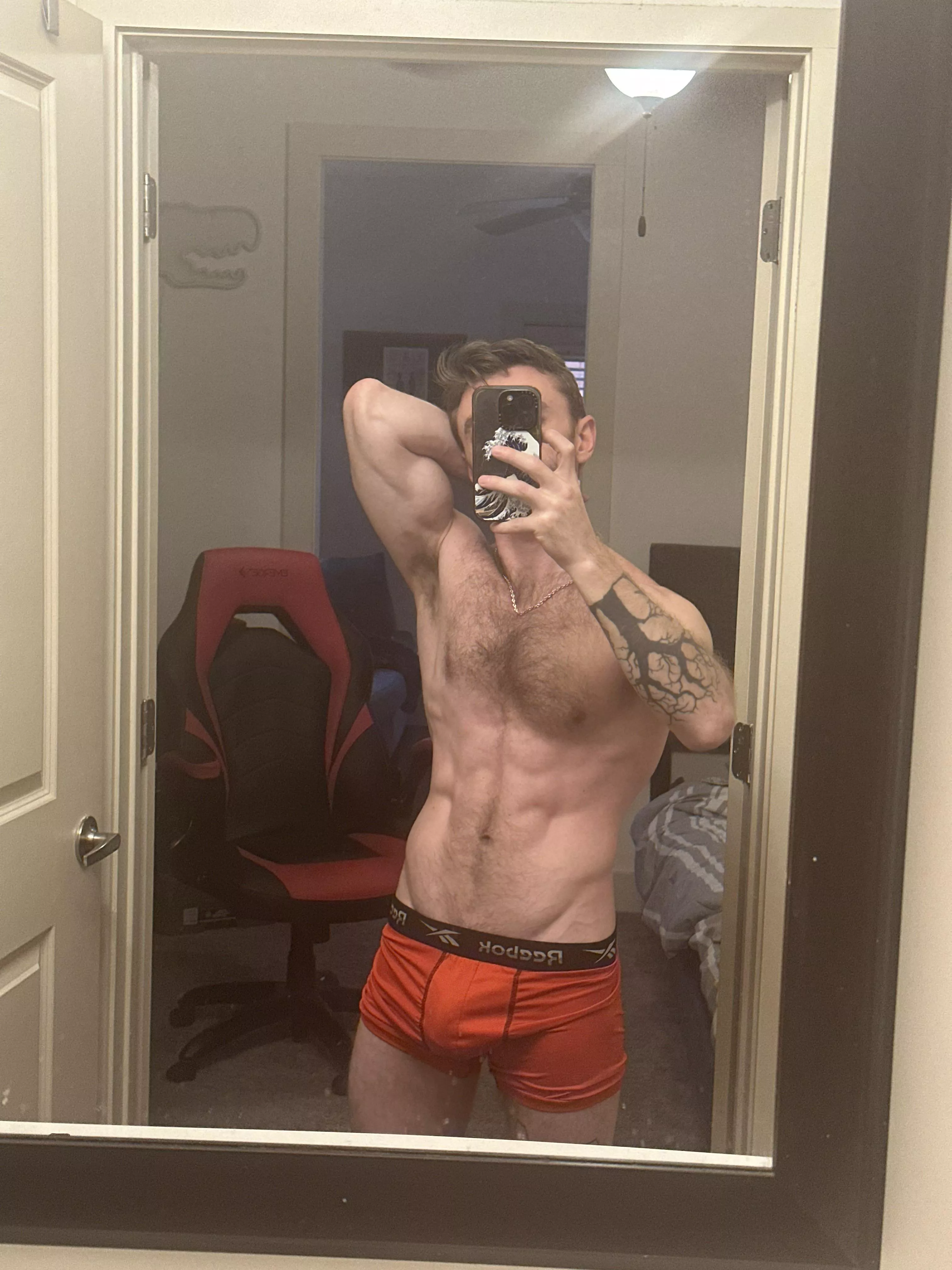 These briefs make my bulge look 🔥🔥 posted by Fitasfuq