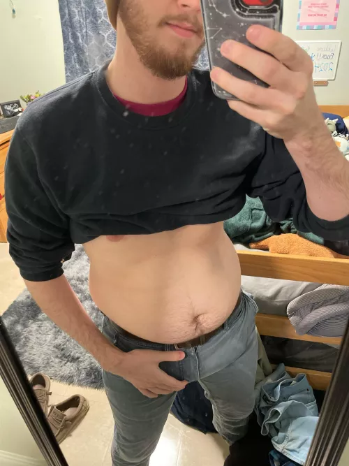 This college ex jock needs to be taught a lesson in self control… he seems to like his growth dms are always open  by college_gainer