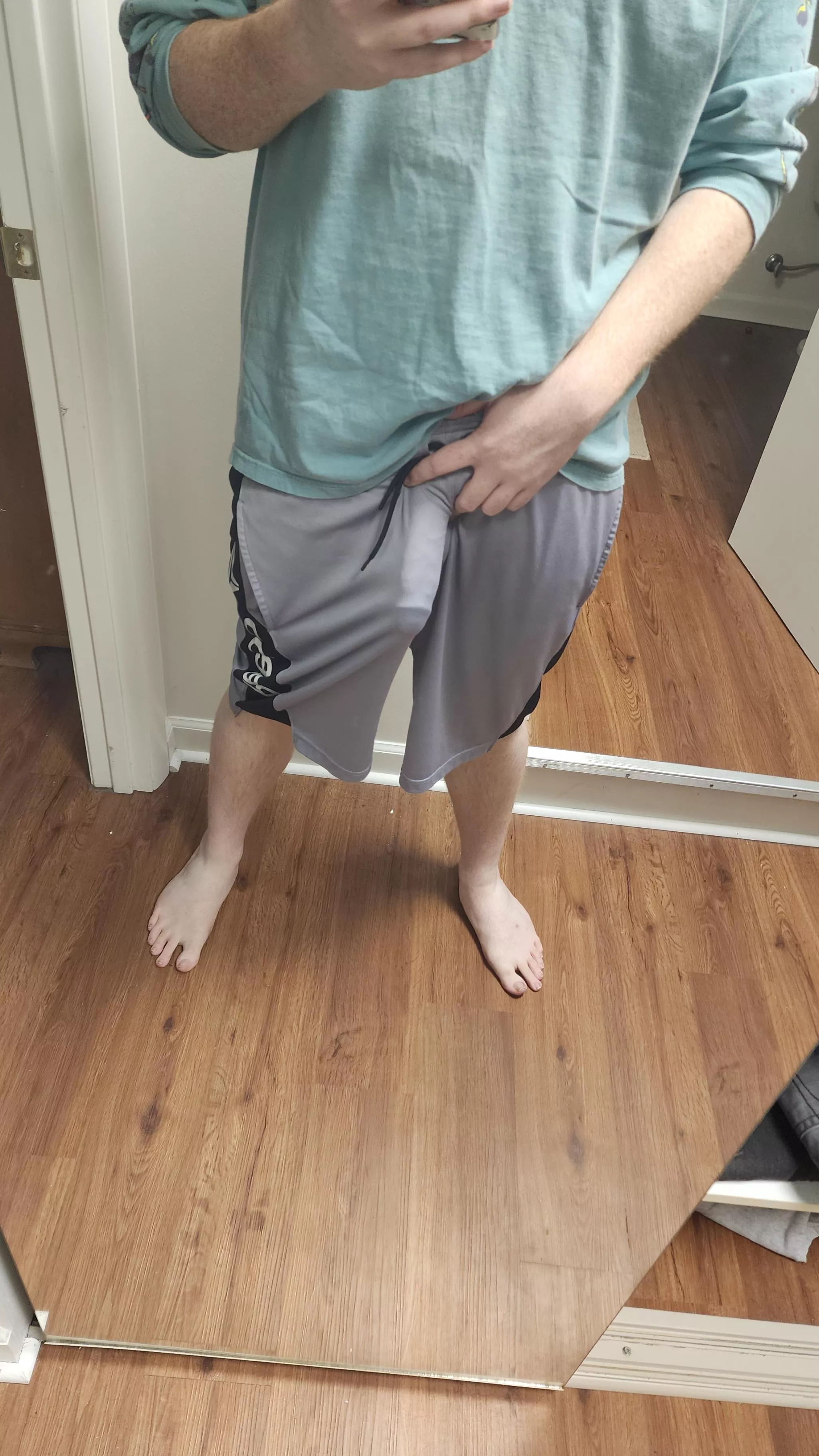 Veiny day posted by Gigafur98