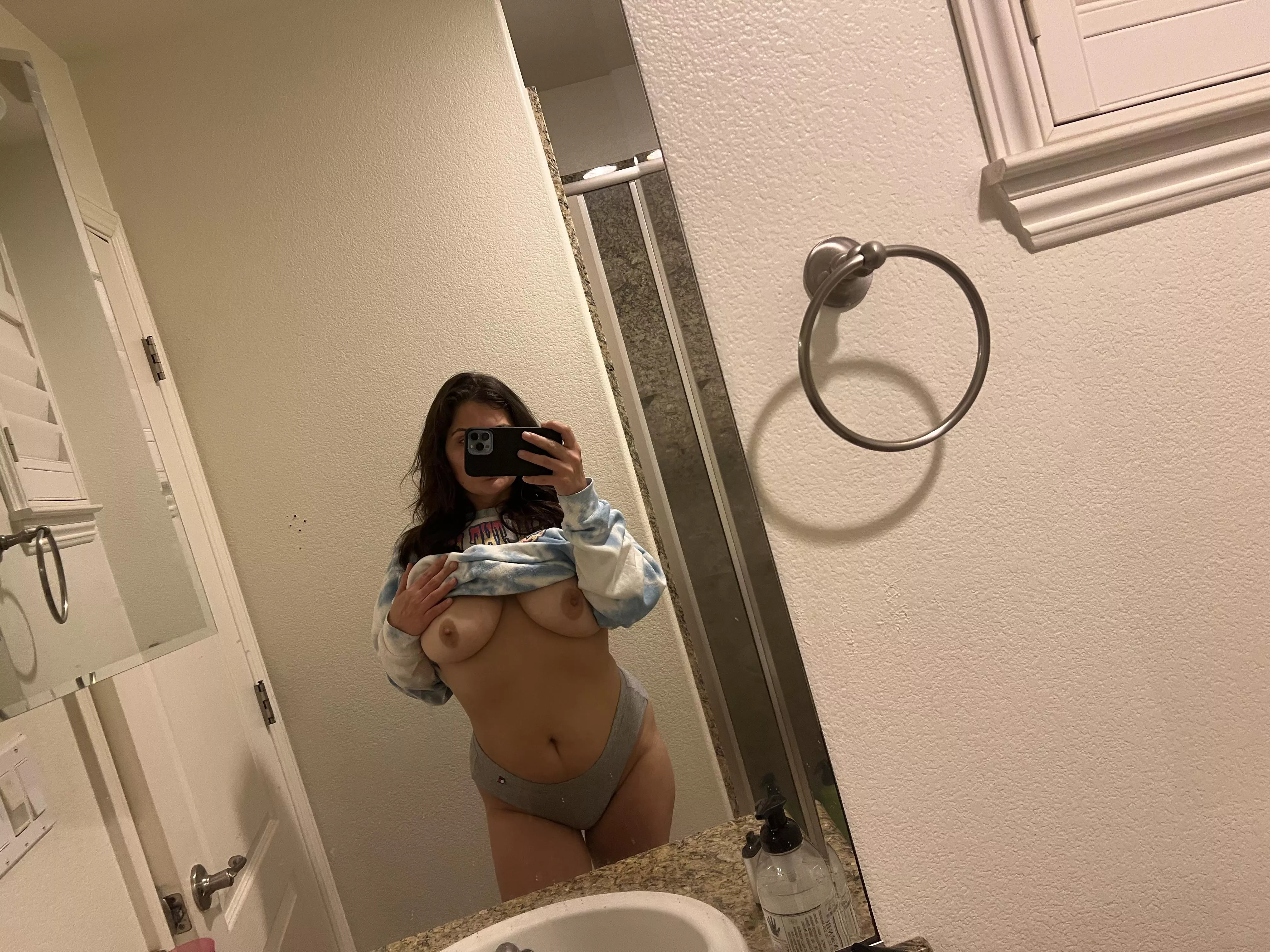 Very soft 🧸 posted by Artistic-Notice5582