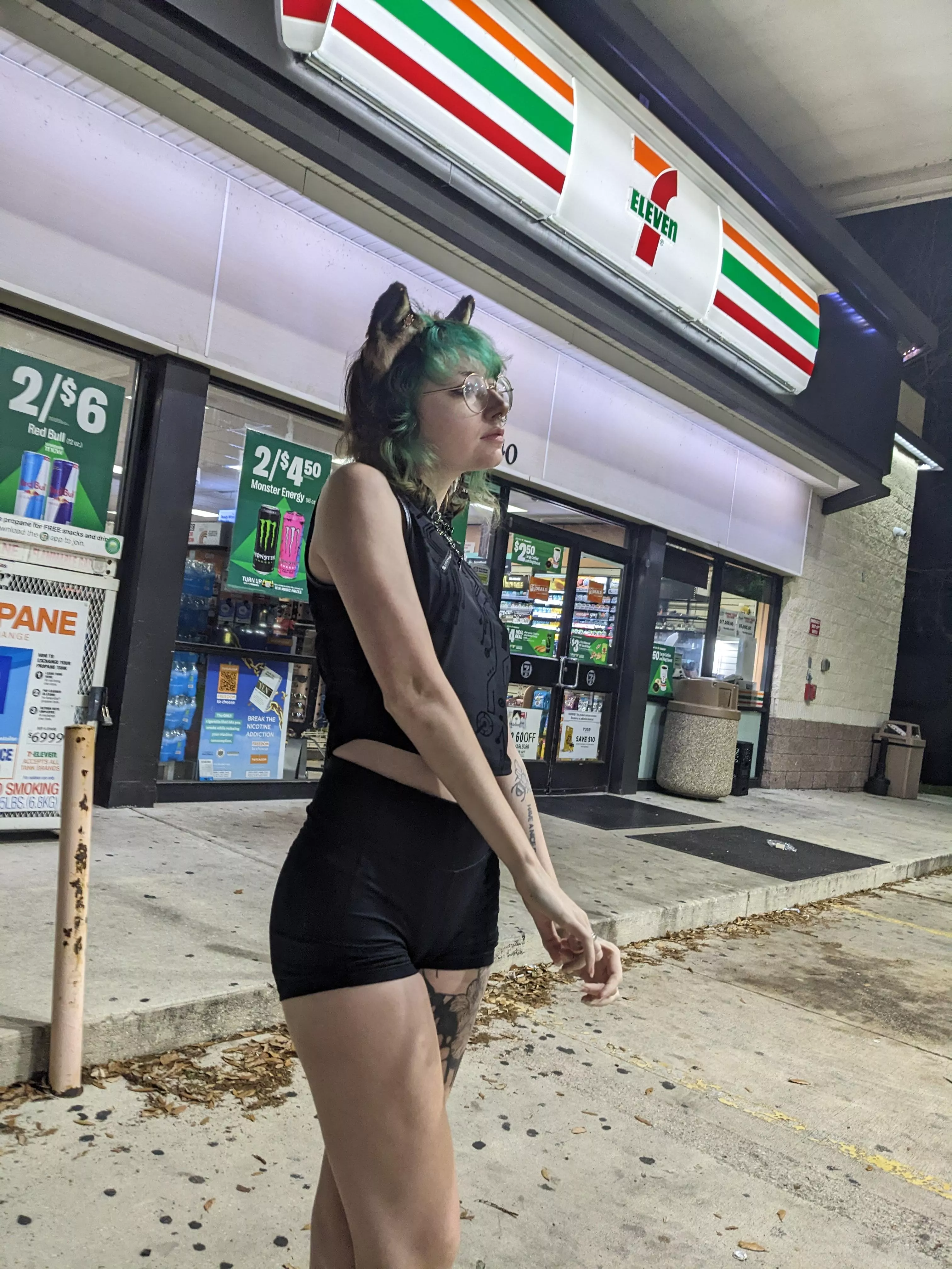 Wanna get me a snack? posted by Lil_Peachy_Fox