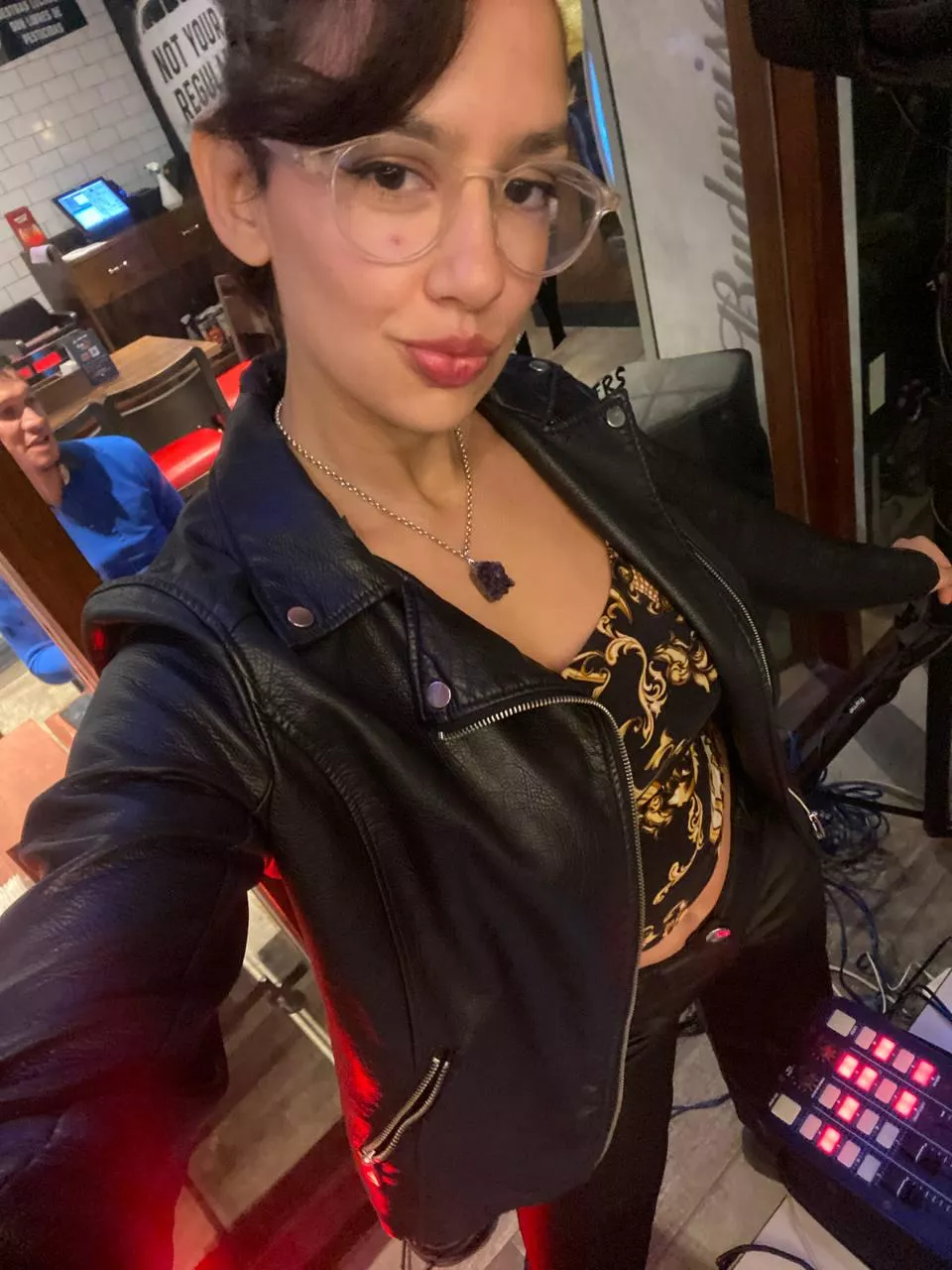 would u date a geeky classy girl? posted by gabby_stimulus