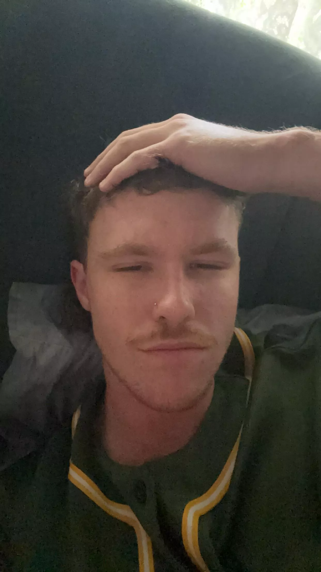 19 Australian hung top look for some fun people and that like to chat and have fun!! @bigmeatprod posted by verymassive777