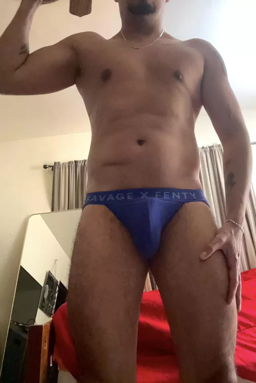 Can I squeeze your head with my bicep when you're in my pit? by Mornng_wood