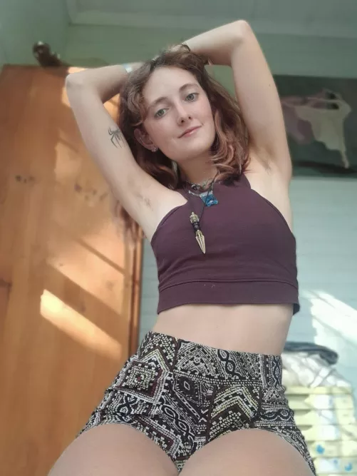 Cute crop tops are my thing. [F18] by MorboTheBelligerent