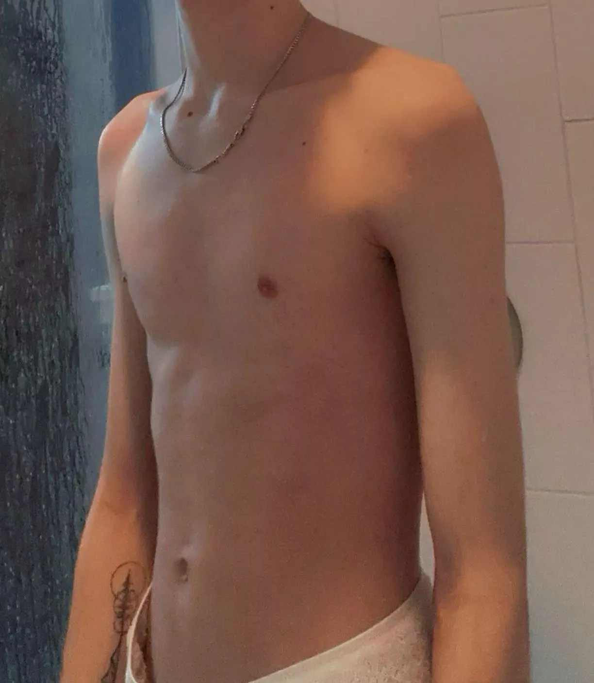 Dm me posted by jax224281