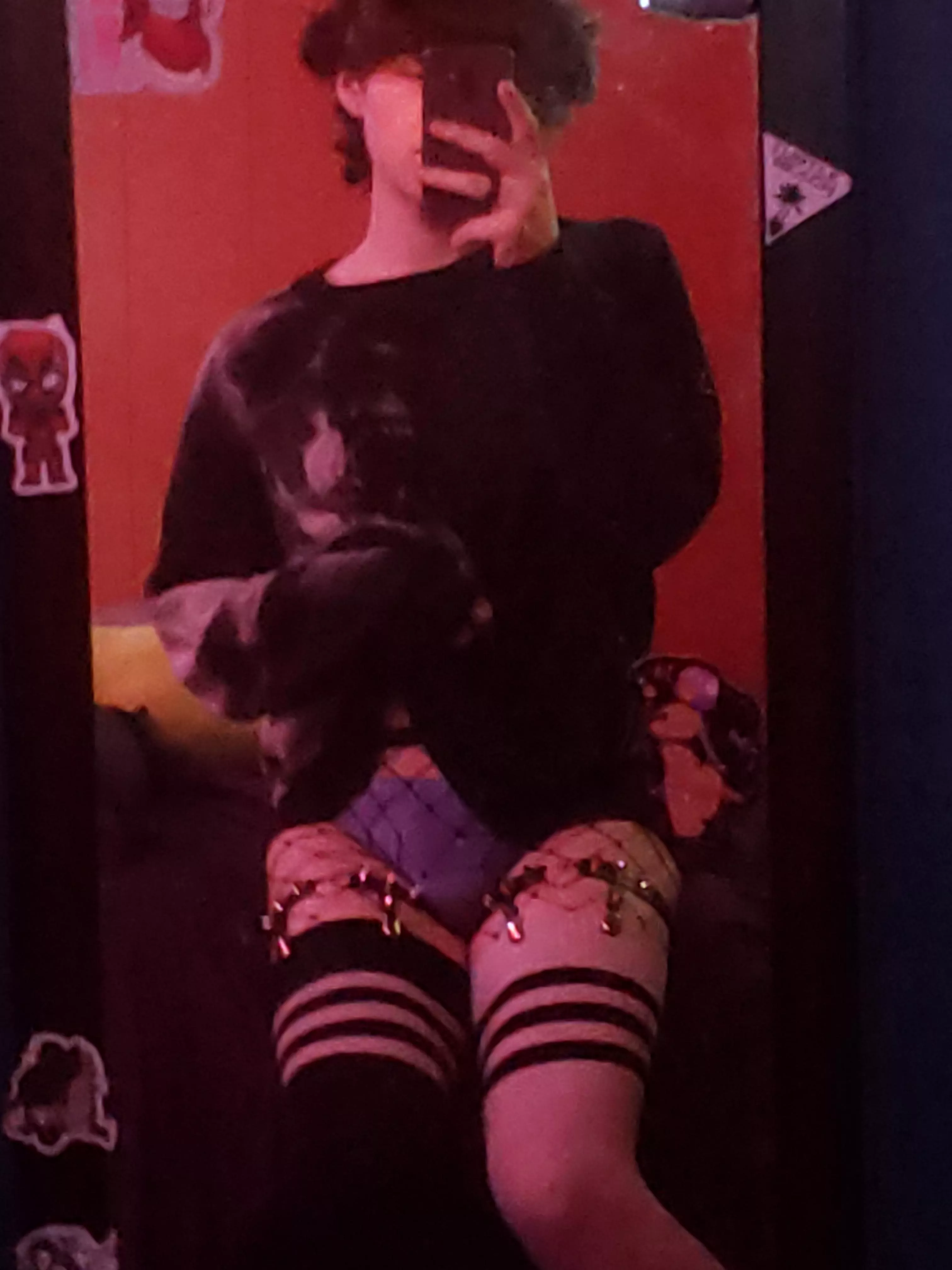 First post :3 posted by walnutalmond243