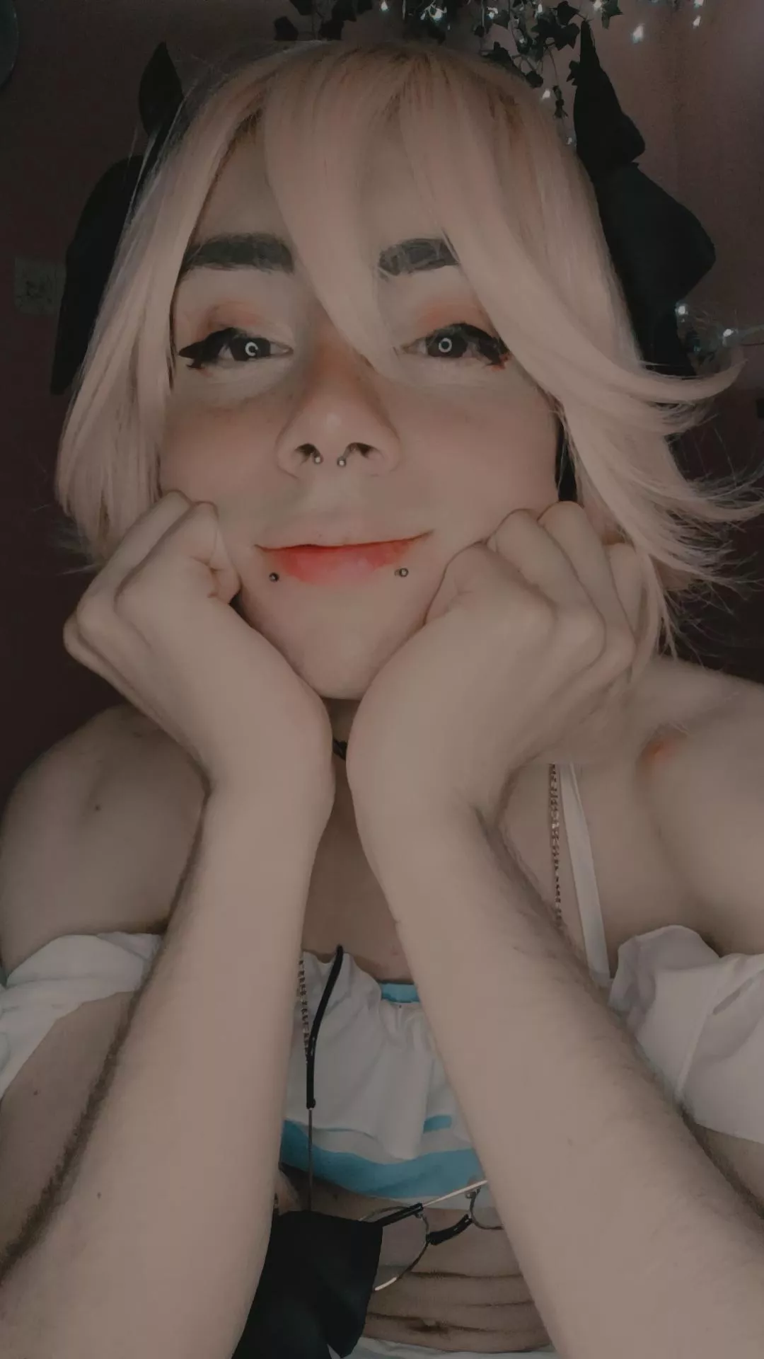 Hey ✨ posted by Chrystalboyo