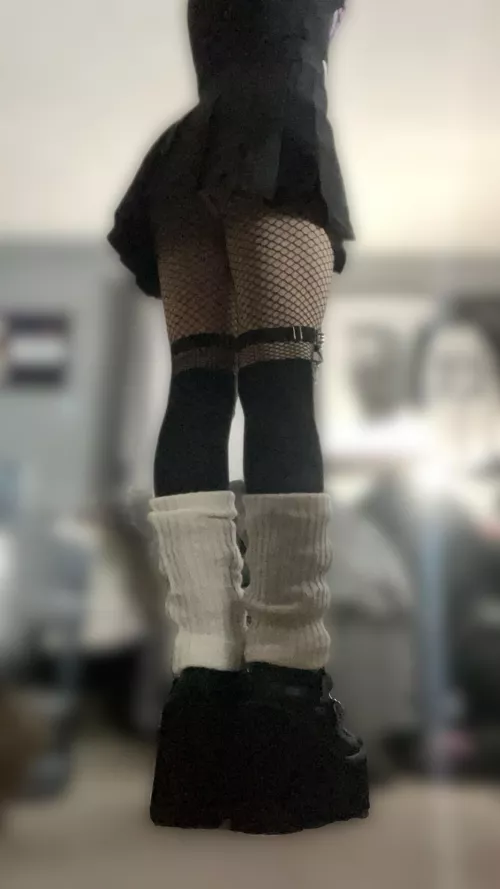 hi 👉🏻👈🏻 by Rubyy_Redd