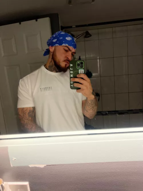 I dig the bandanna look 👀🤷🏻‍♂️🙌🏼🔥 by HonestAd9680