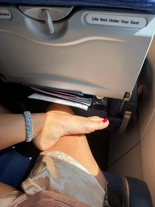 i don't think you can resist this arch by neon__goddess