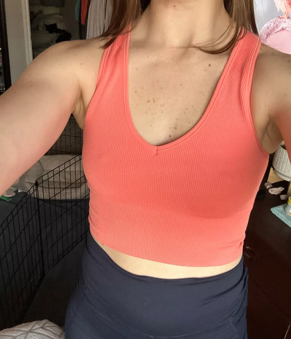 I feel like this color makes my freckles pop posted by cumwcourt