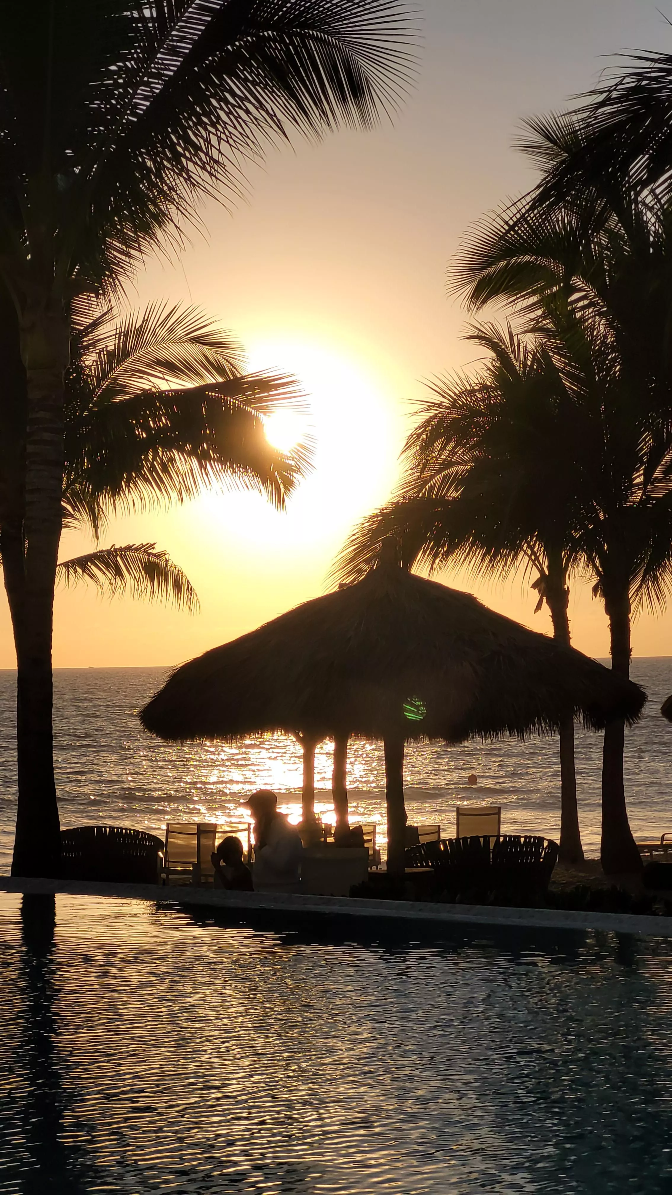 I found this beautiful photo of the sunset, from my vacation in Puerto Varta, Mexico📍😍 posted by katyTaintedlov3