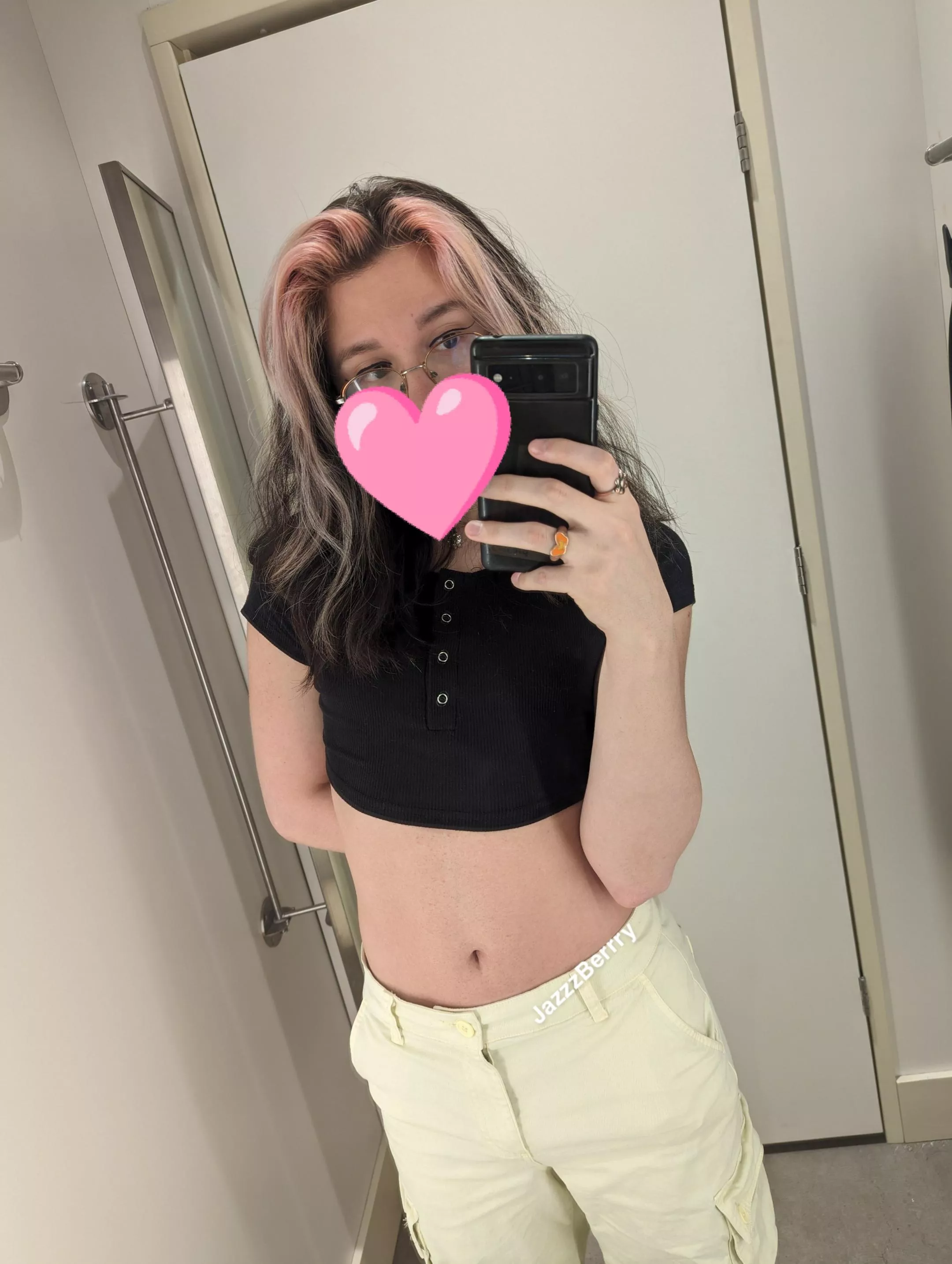 I got called ma'am a lot when I went shopping today posted by JazzzBerrry