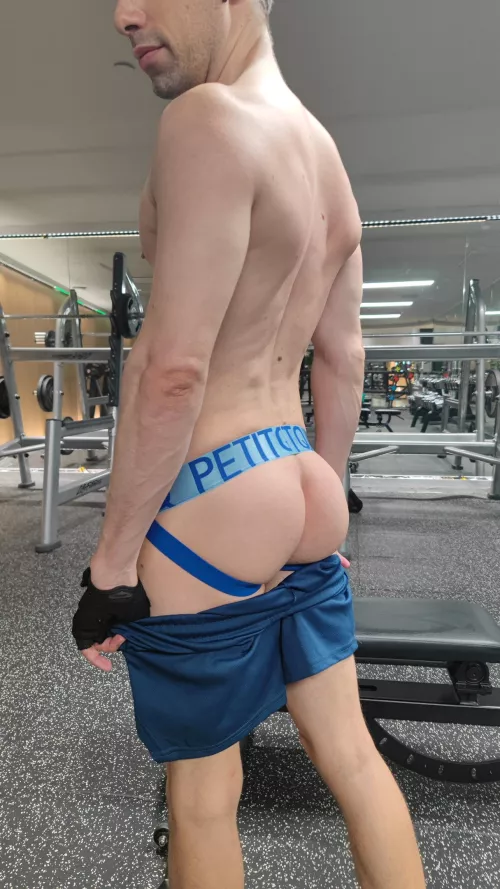 I need a gym buddy by arthusandnico