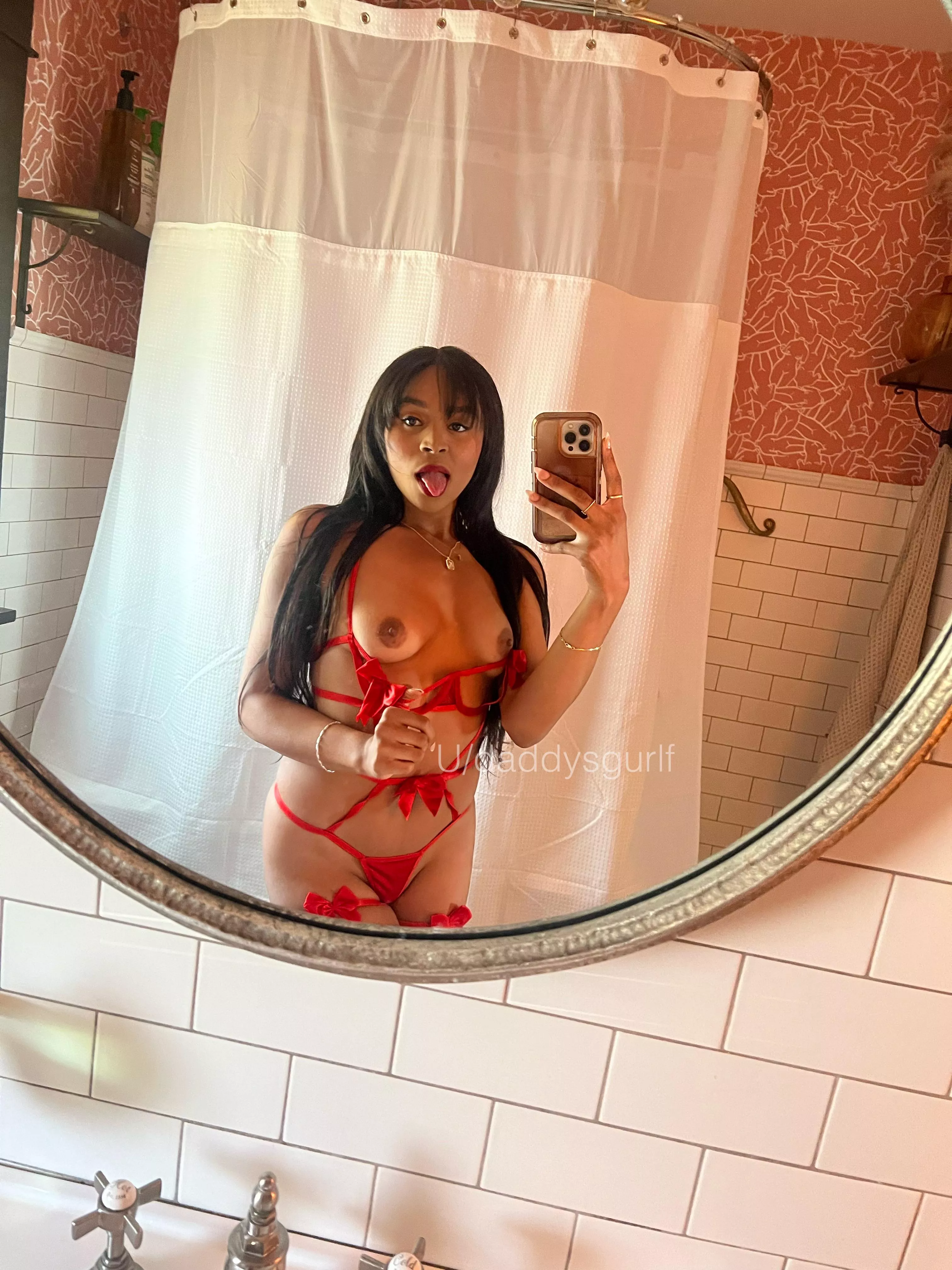 I wanna be your gift, unwrap me. posted by daddysgurlf