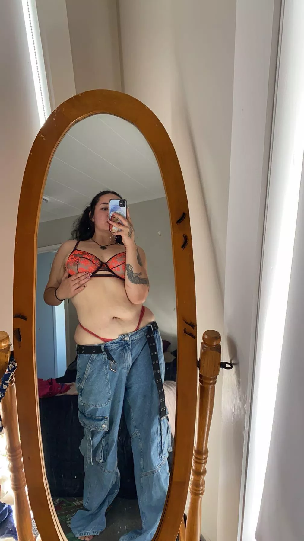 I'm flowing out of my clothes... posted by Extension-Volume5685