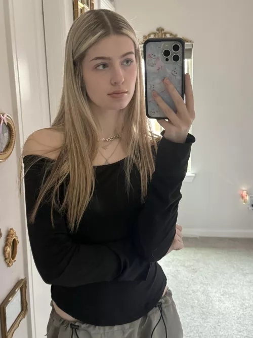 IUTR by Icy-Internal5656