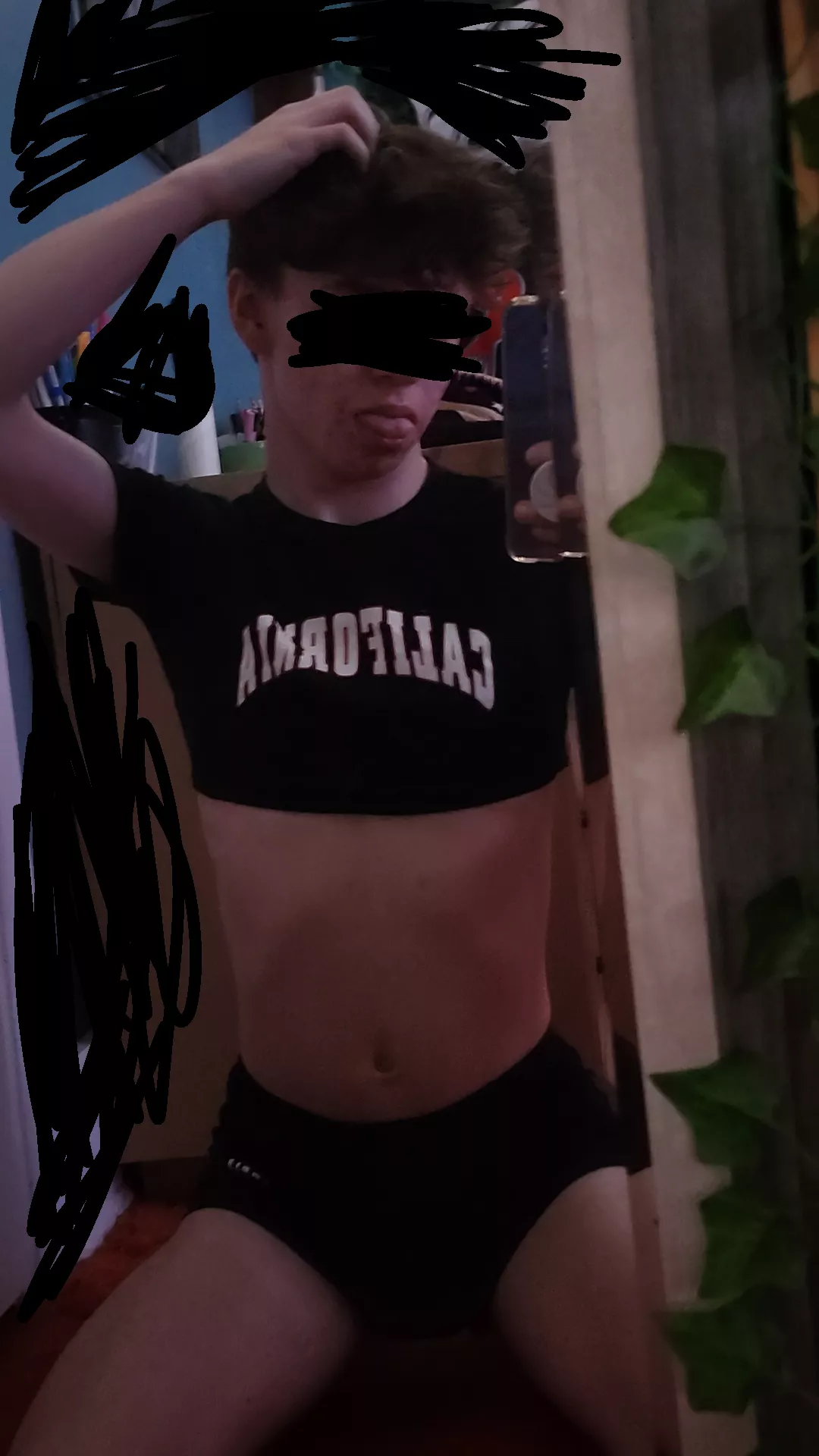 need a long-term athletic daddy, promise I'll be a good boy!🤭 posted by Adorable_Honeybun