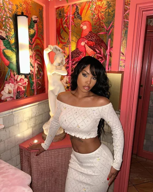 Night out with the girls by Beach_Babez