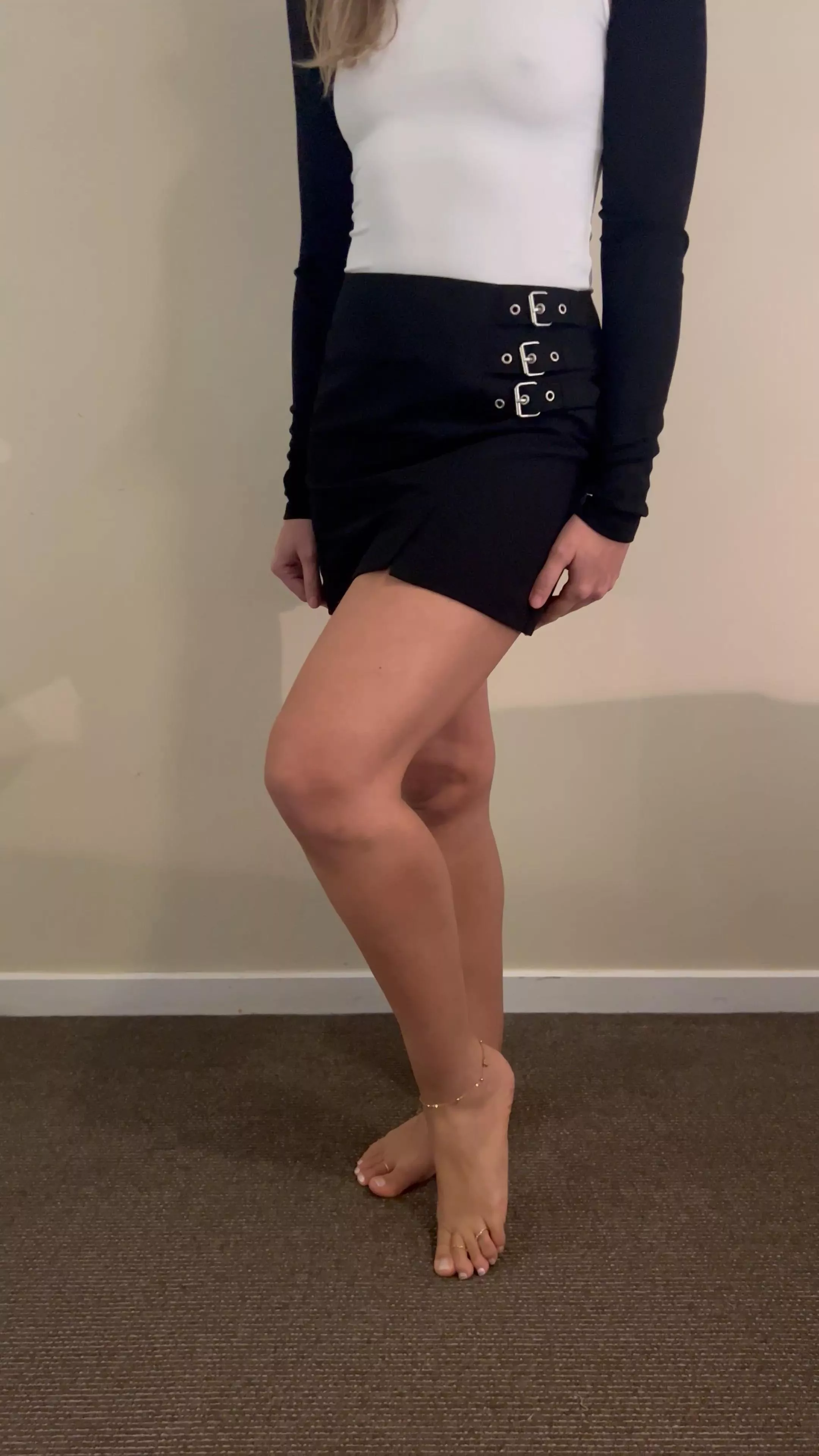 say hello to yourr new secretary IRTR posted by scientist_hotwife