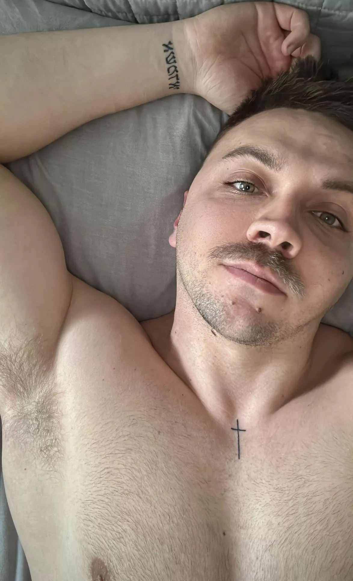 Snuggles before bed, anyone? posted by Wild_Lawfulness5006