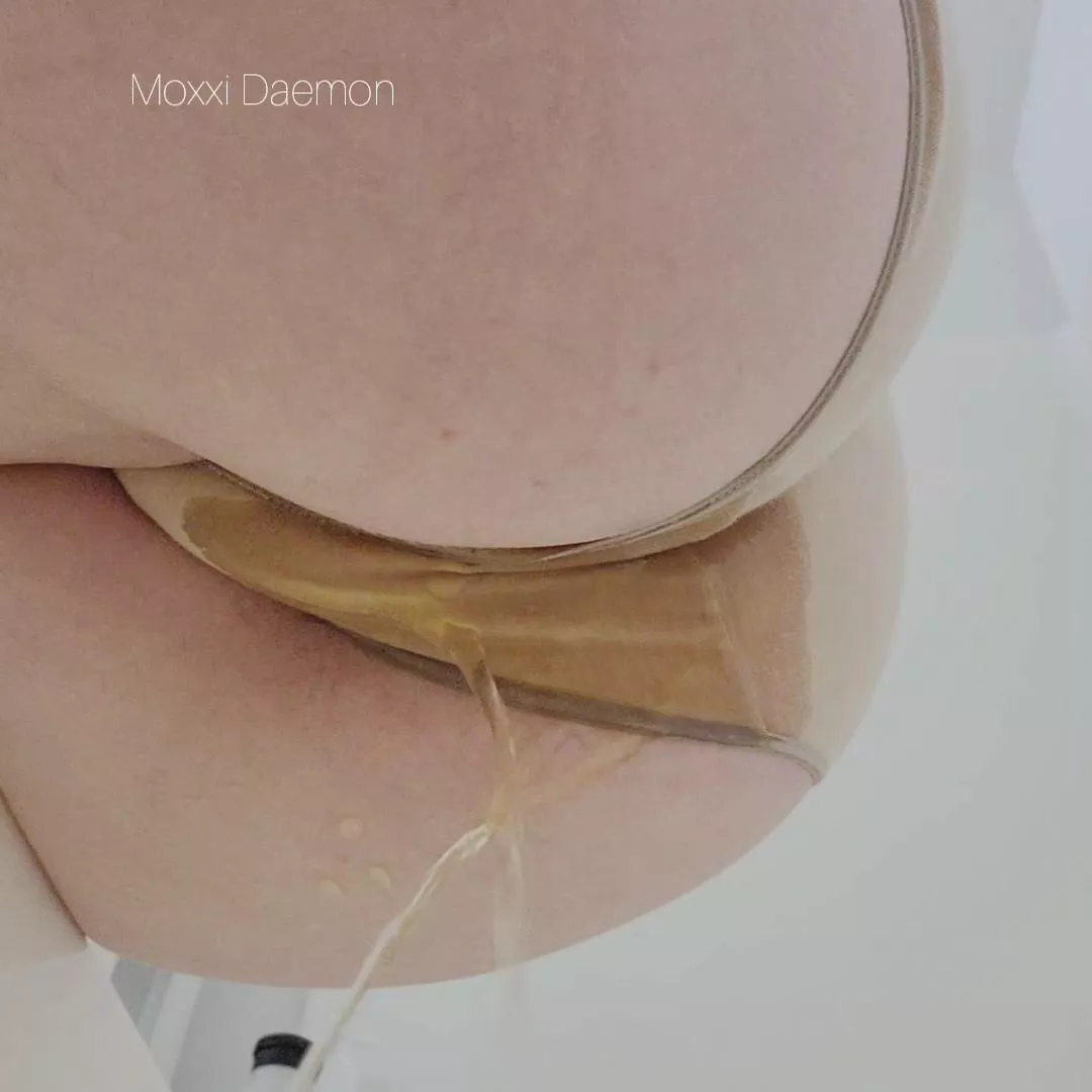 Want to drink from my pussy fountain? posted by MoxxiDaemon