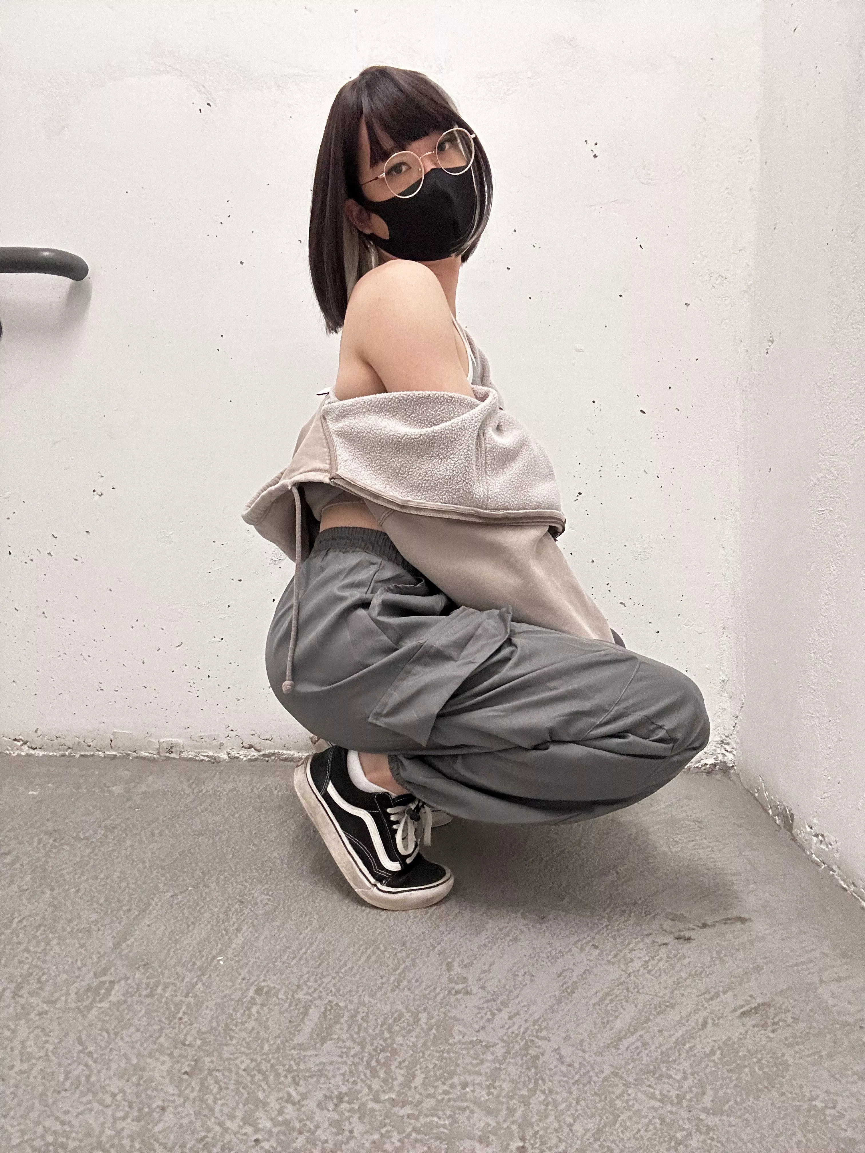 who says pants can't be fem 🥰️ posted by aprilfemboy