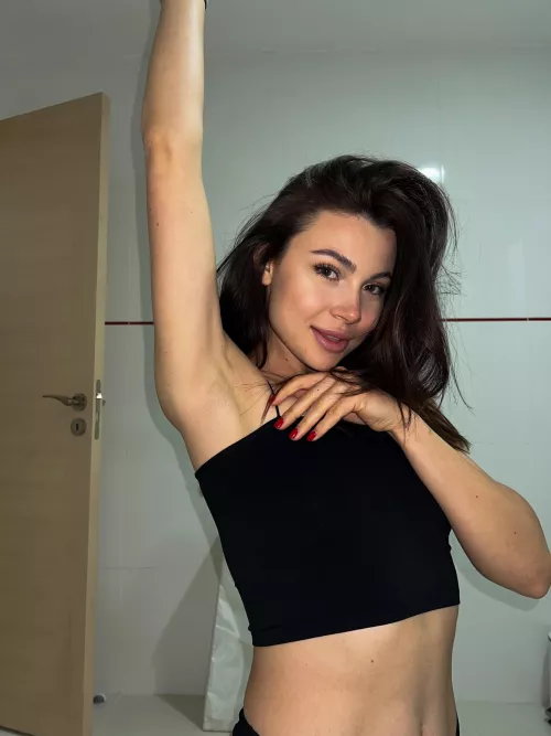 Would you rather smell, lick or kiss my armpit? by rebz26