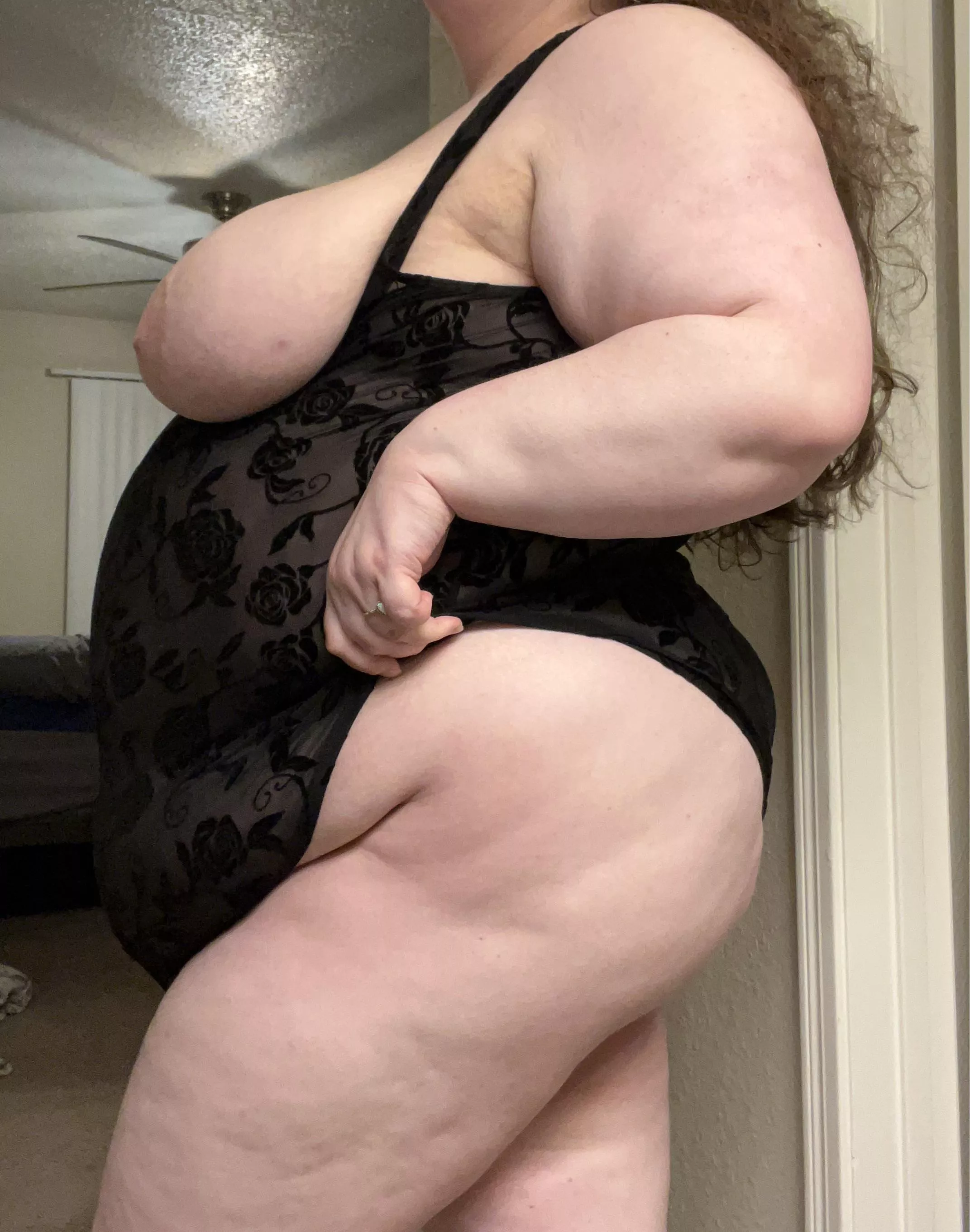 You look like you could show me a good time 😉 posted by arealhandful