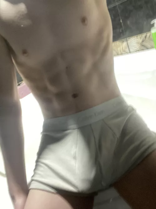 18 hmu w big cock by Careless-Horror-7786