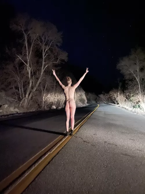 +2 points if you can name what canyon this is in. by luxurylust