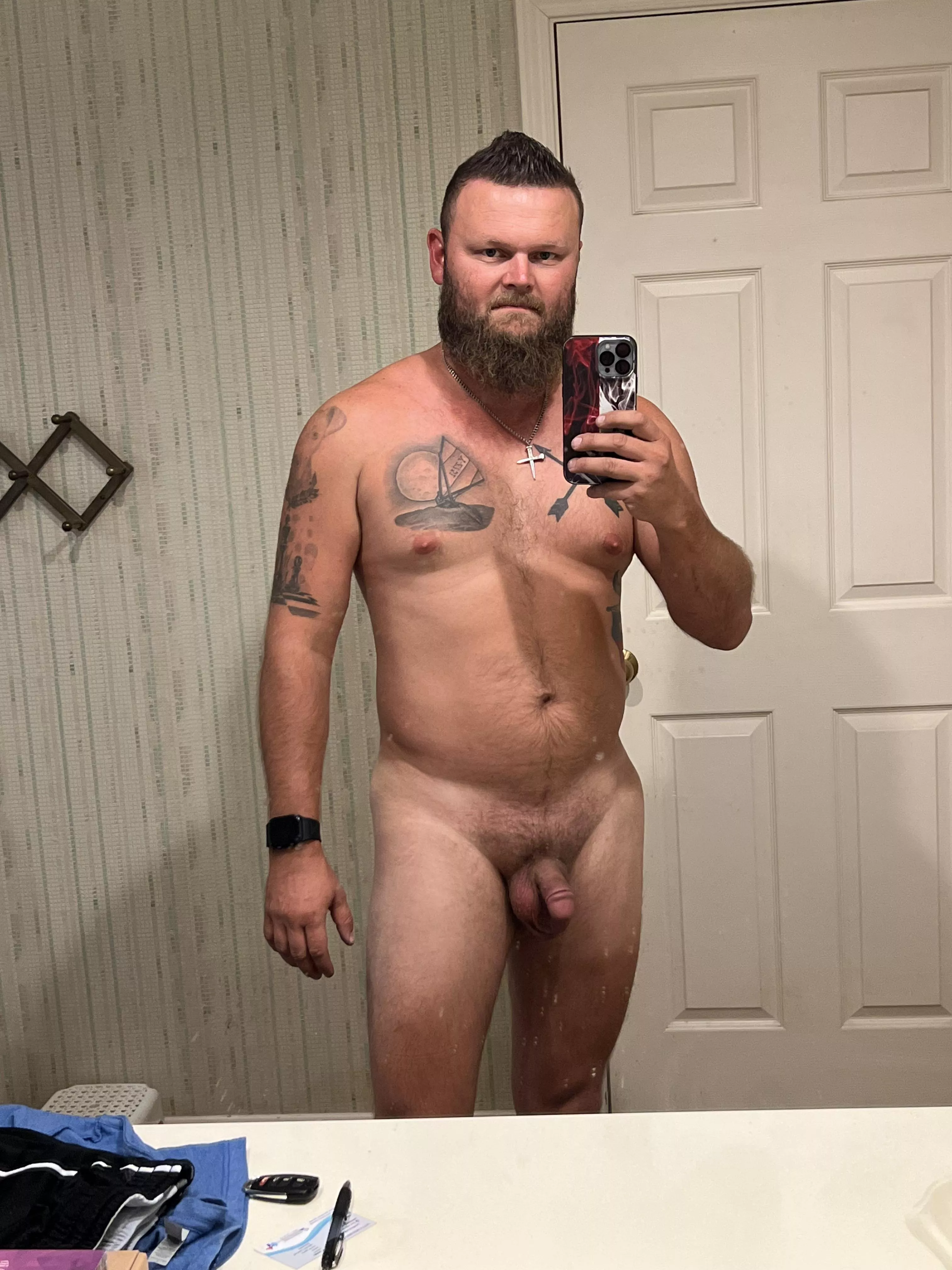 38 (M) posted by Sailtoandfromthemoon