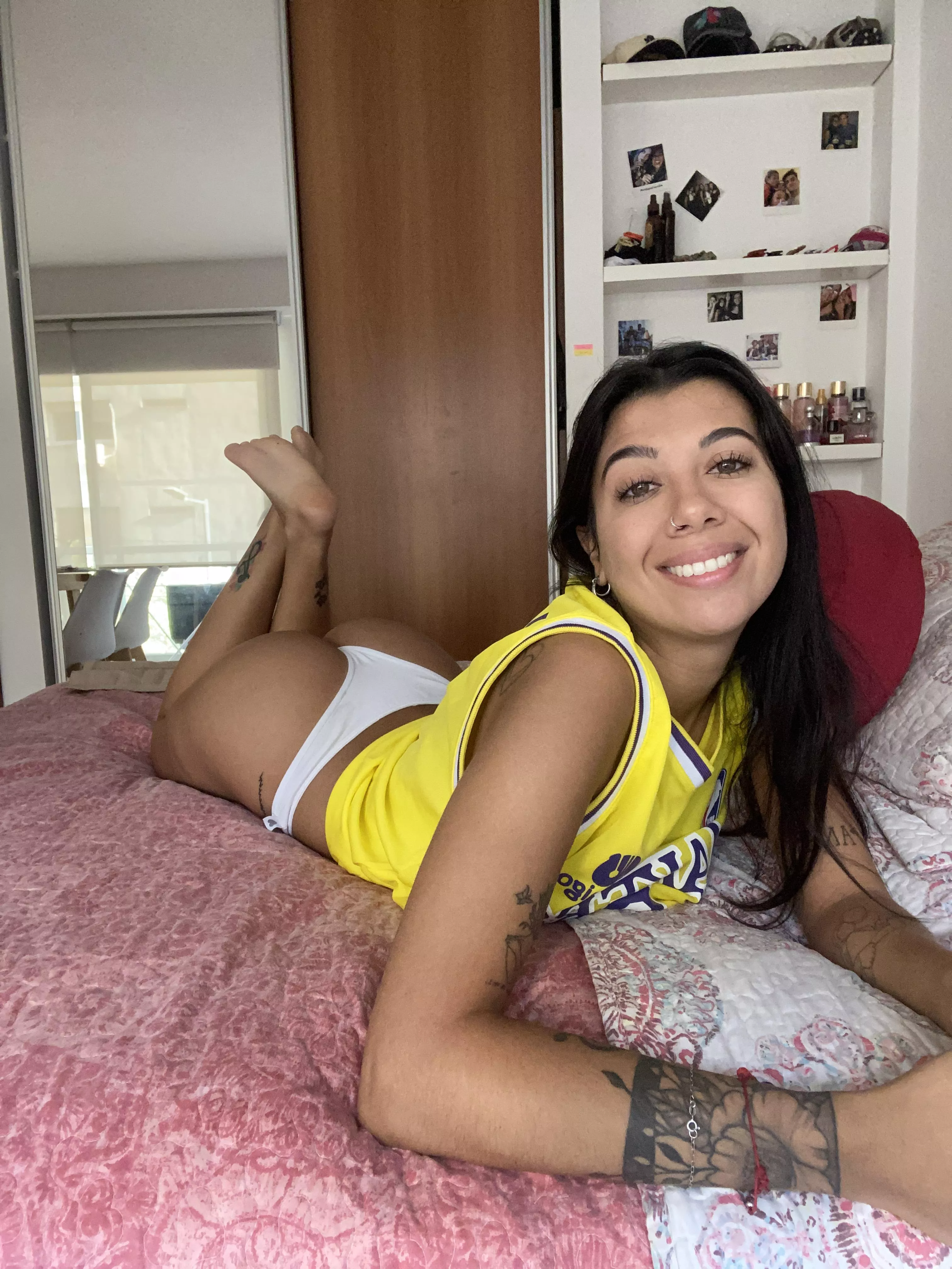 4'11 little and some boys at school call my but small... is it really that small? posted by snails_with_hats