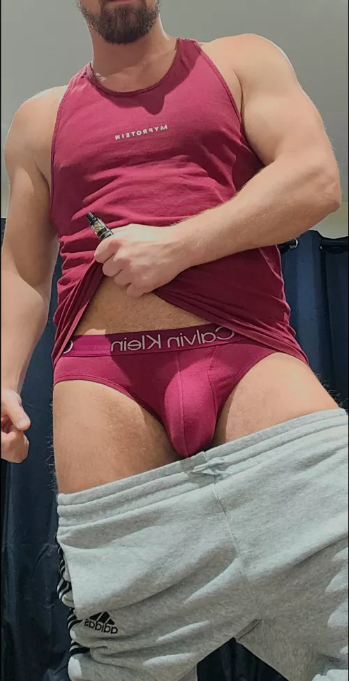 Anyone into red cks? by chris-6669