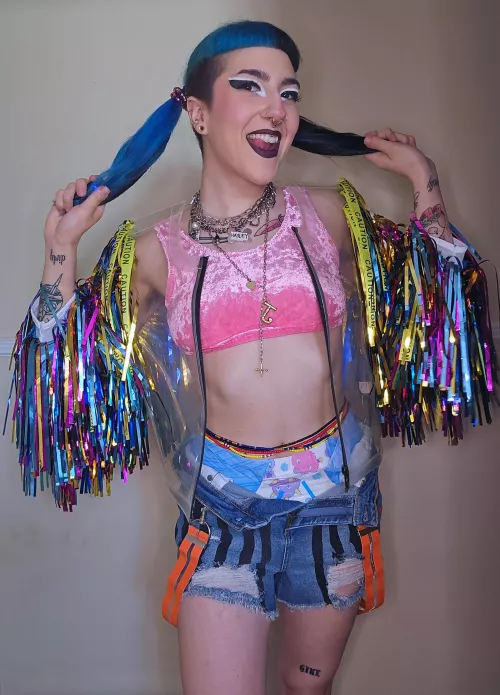 But what if Harley Quinn never got potty trained?!  by deathcorediva