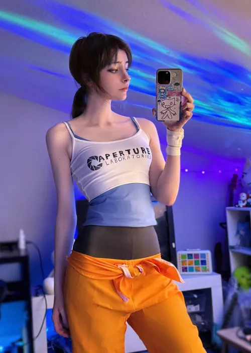 Chell by Booplesnoot  by spartancobra109