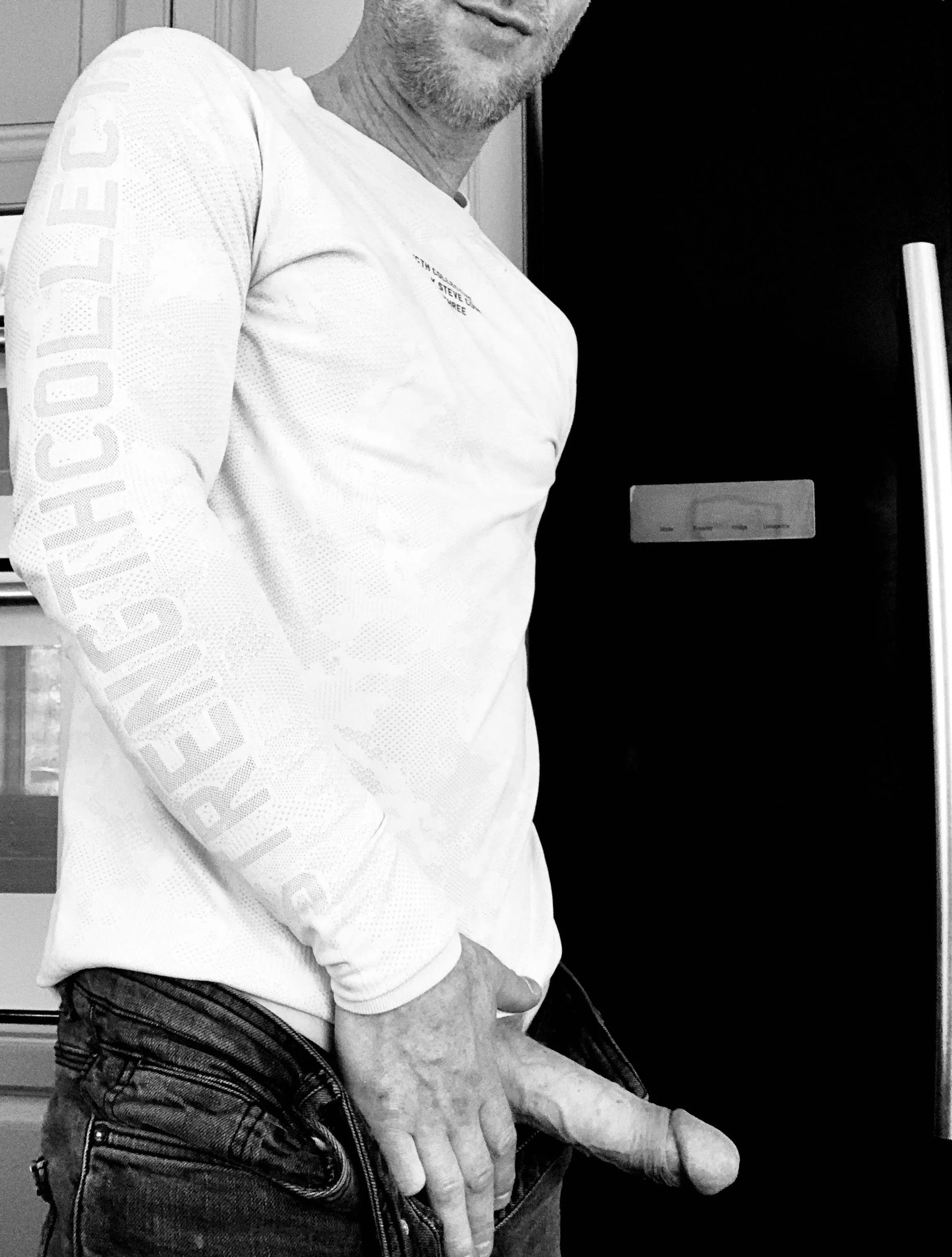 Chilling by the chiller..[44] posted by Zealousideal_Way7677