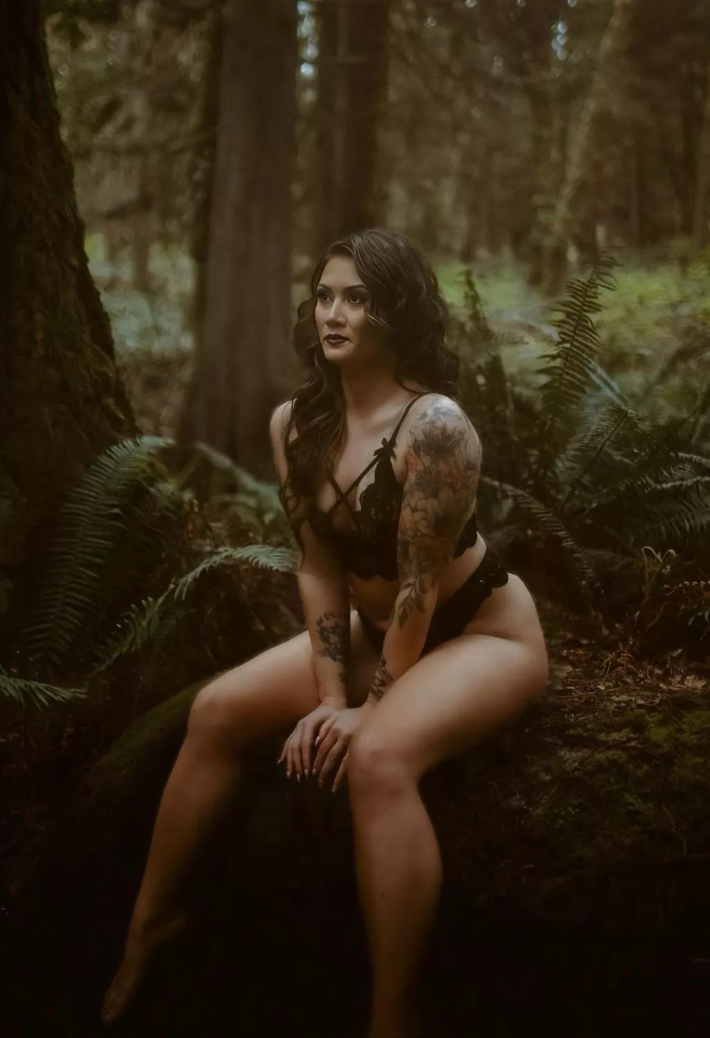 Do we like tattoos ? 🤔 posted by lovekristinalove