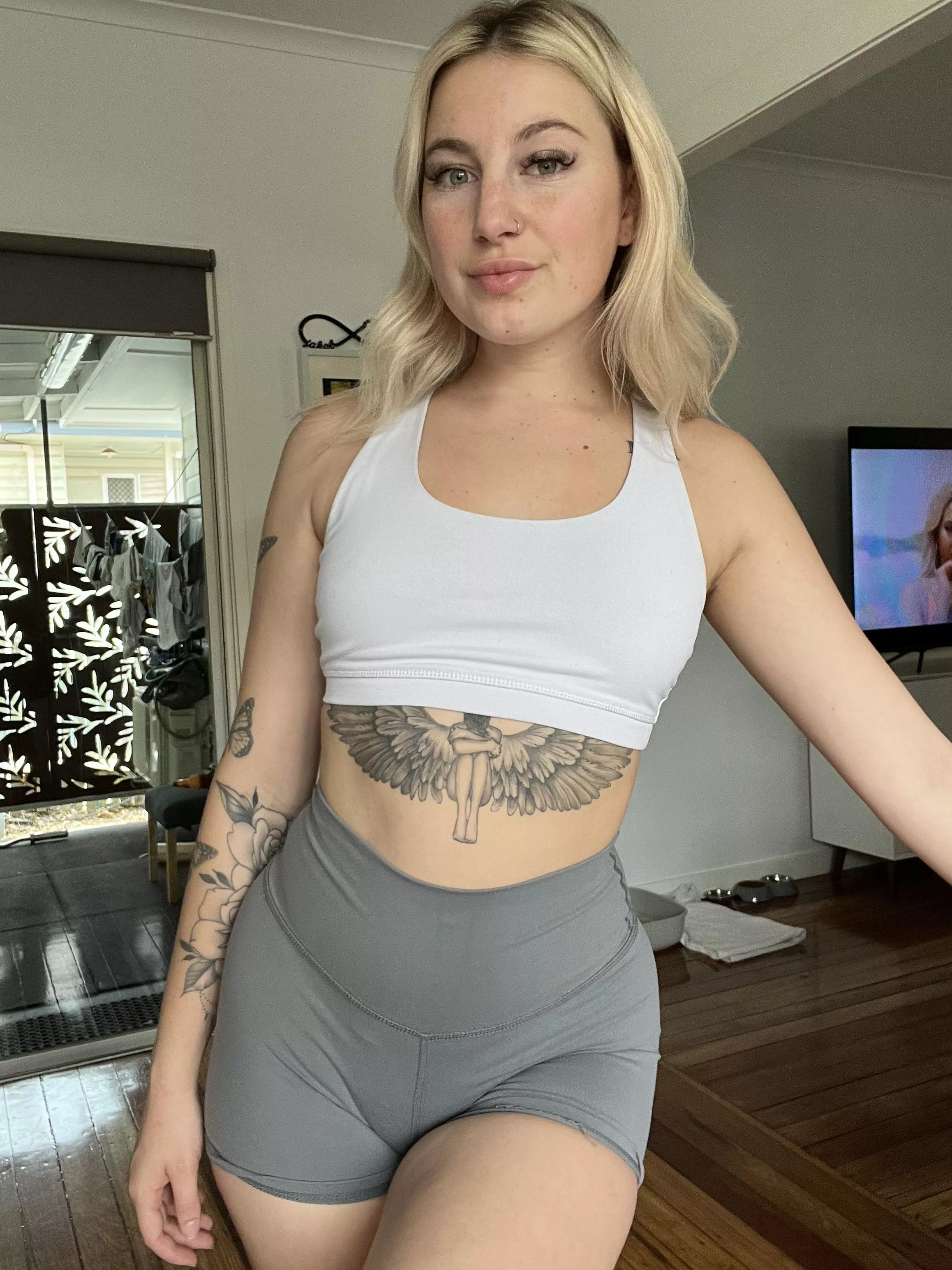 felt cute before I went to the gym :) posted by Same_Ad_8174