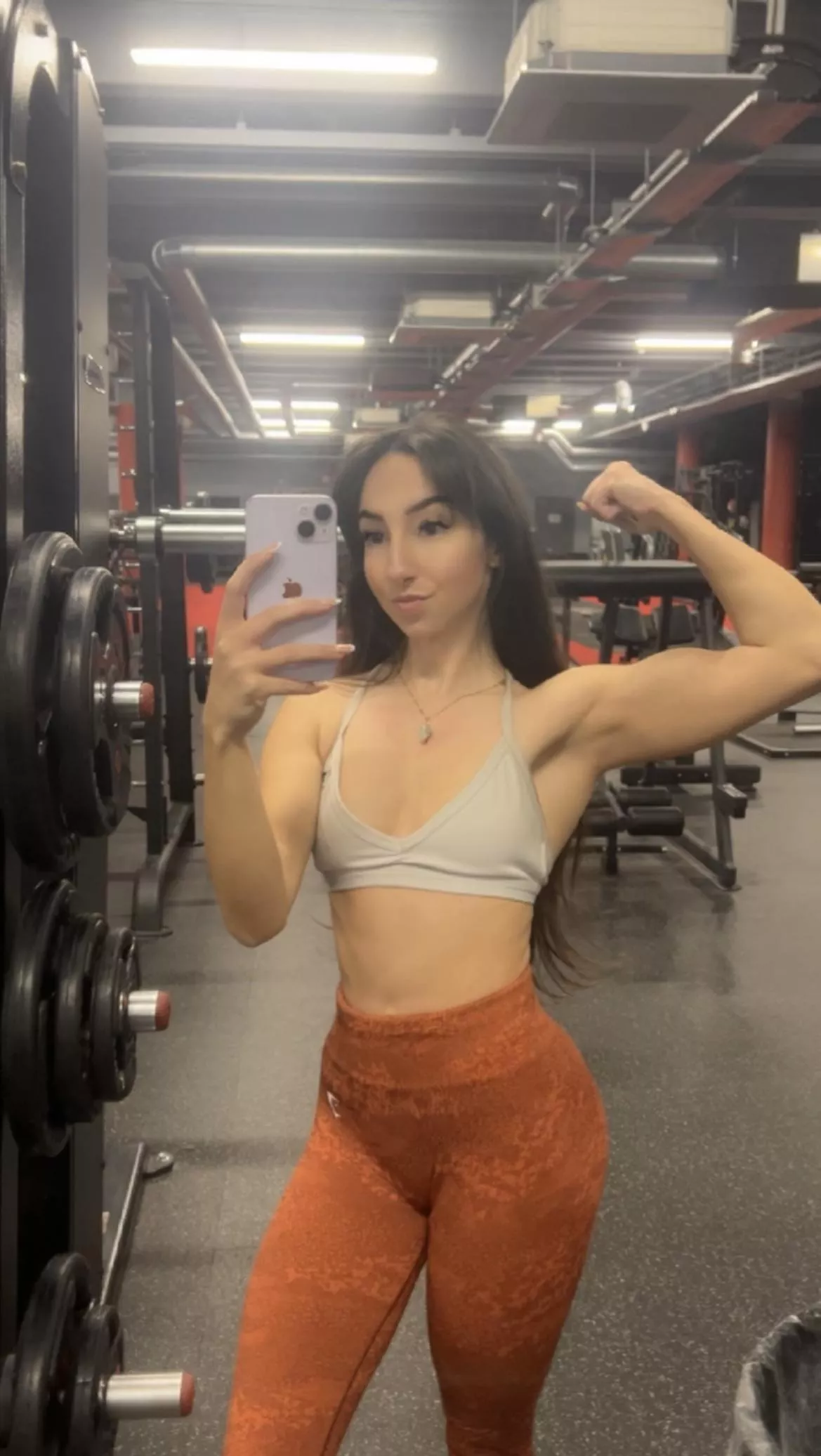 fit girl @jessxoxo on Instagram posted by jenningzj