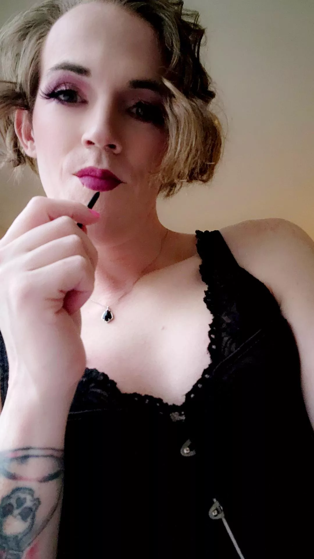 GUYS!!!! I've been coming out to friends and being braver about going in public and I feel amazing!! posted by CdVixen