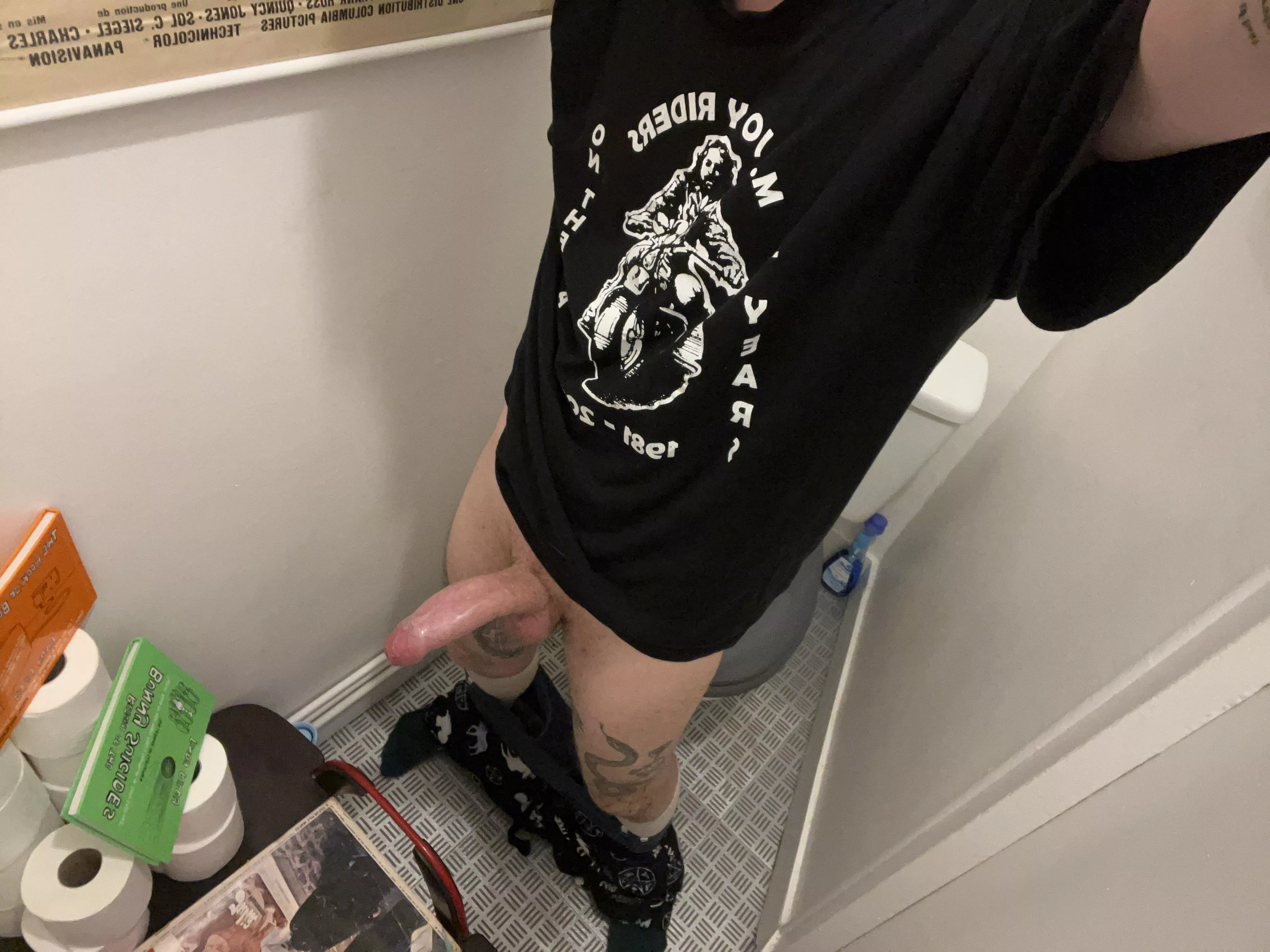 Having fun in a public toilet  posted by Internal-Spite5059