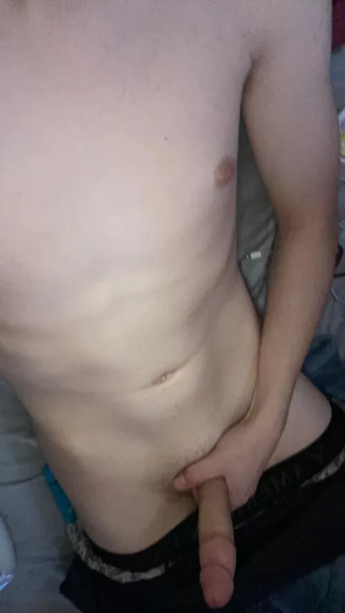 Hi to the 3 people that see this :) by justtired45