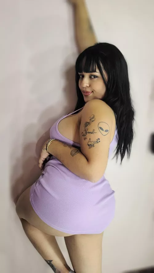 hold me tight, just like the dress do to my body by bennett_christine