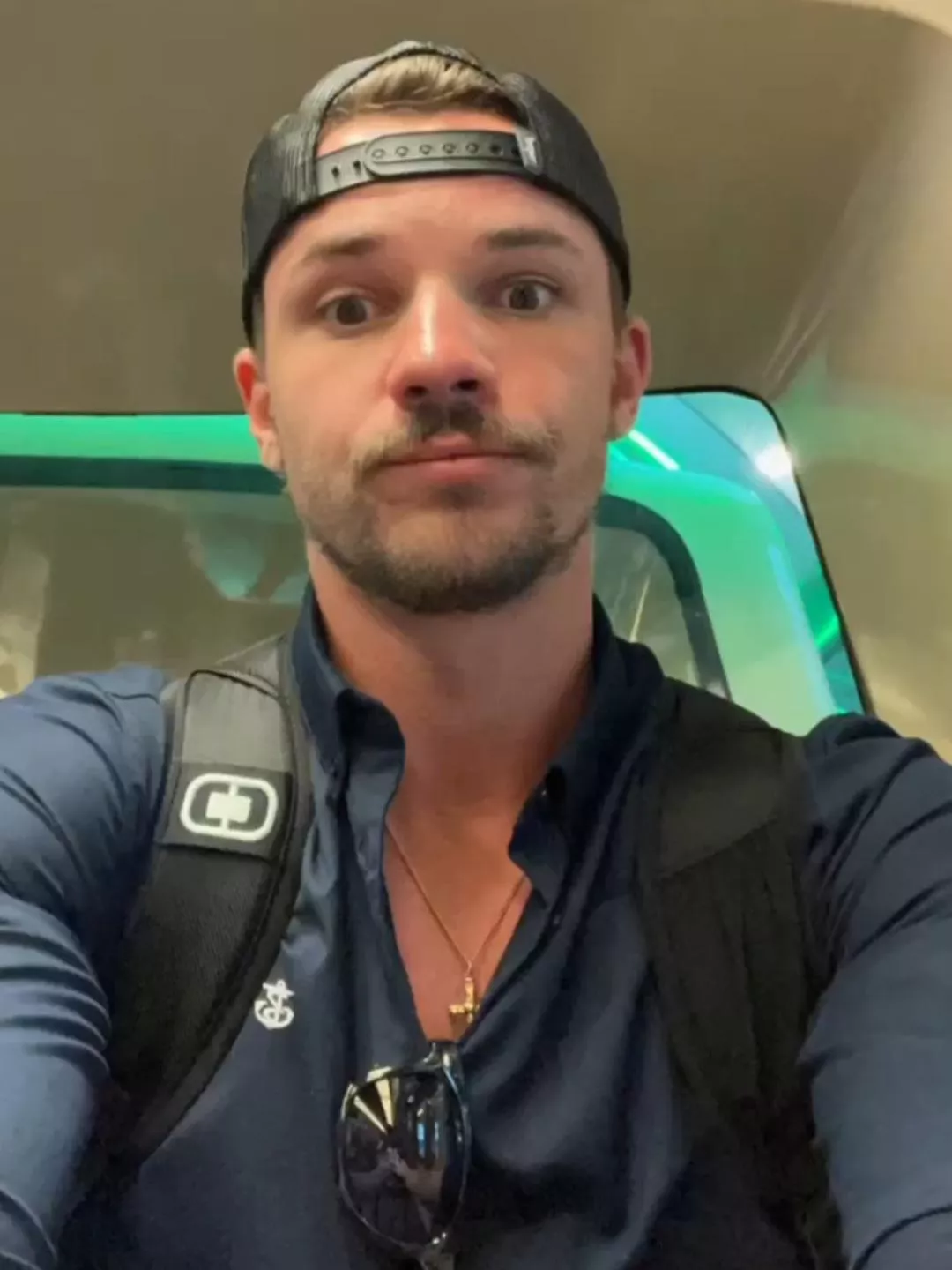 Hope everyone is having a nice Saturday 😘 posted by Alternative_Brief159